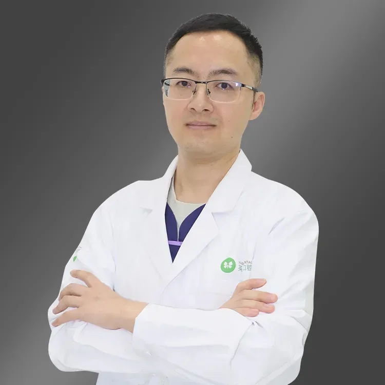蒋鑫医生肖像
