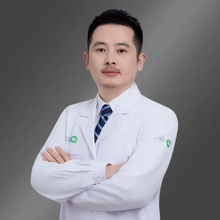 张腾医生肖像